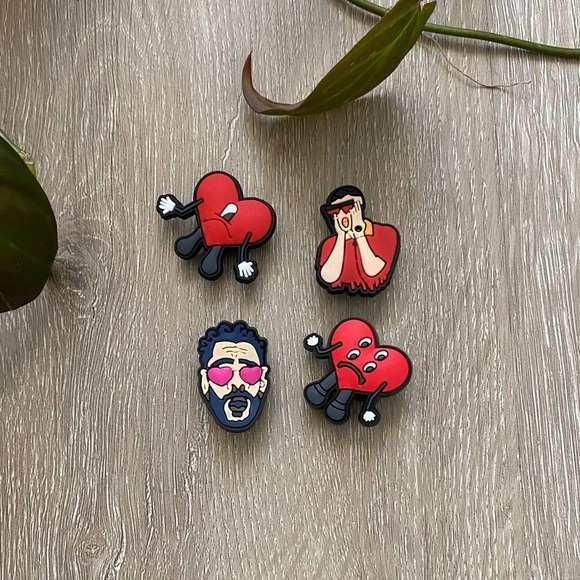 Bad Bunny Croc Charms Show Decoration - Picture 1 of 4